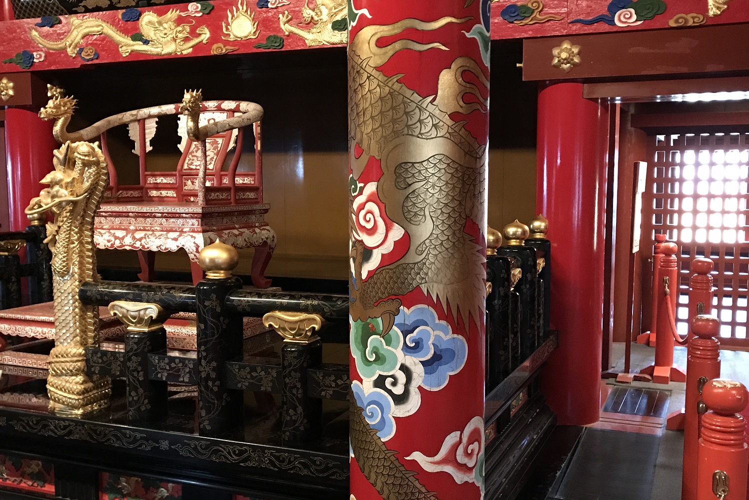 王様の椅子